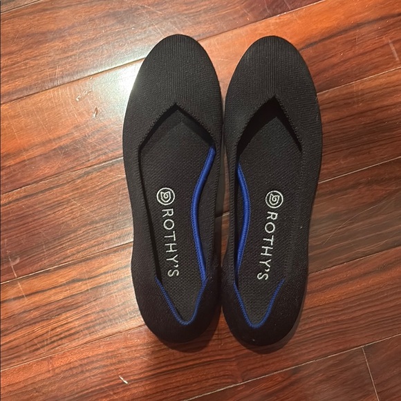 Rothy's the flat solid black - Picture 2 of 6